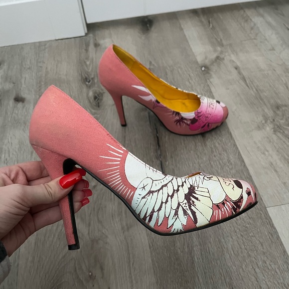 Ed Hardy High Heels Size 8 - Picture 7 of 7